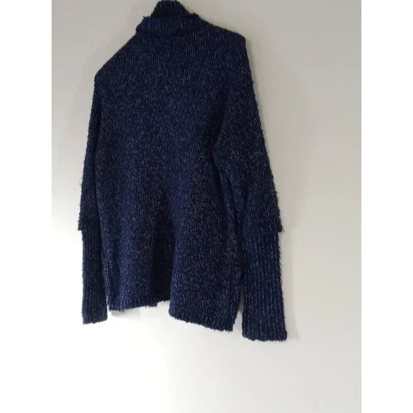 BCBGENERATION Women Sweater Preowned Long Sleeves Navy Blue White MEDIUM LARGE - Picture 6 of 10